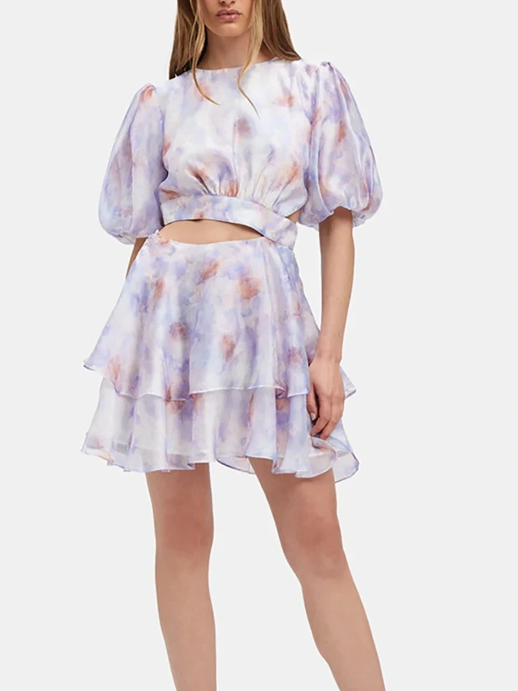 Minivestido con estampado bohemio de manga corta de verano